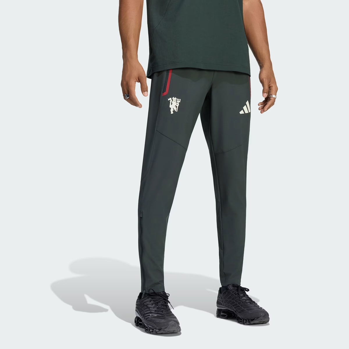 Спортен екип Man United F.C. Tiro 26 Lifestyle (Тъмно зелен) - KH4808 KH4809