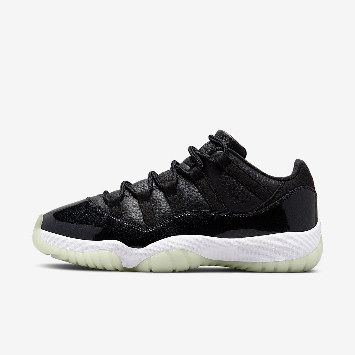 Мъжки маратонки Air Jordan 11 Retro Low Black White Sail - AV2187-001