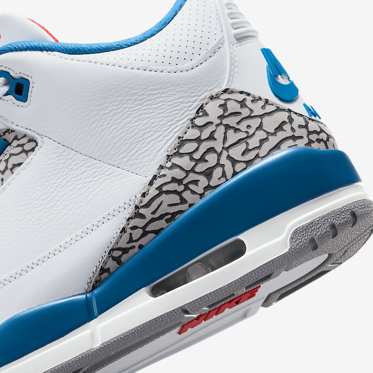 Мъжки маратонки Nike Air Jordan 3 Retro True Blue - IF4396-104 – снимка 8
