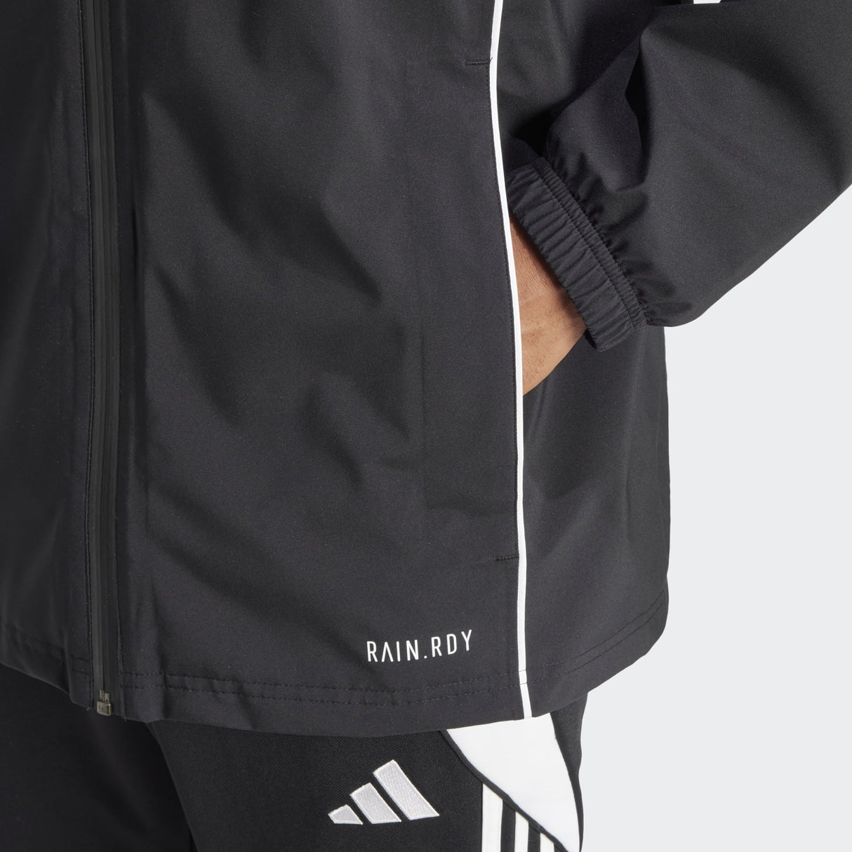Мъжко яке TIRO RAIN.RDY JACKET - IJ7390