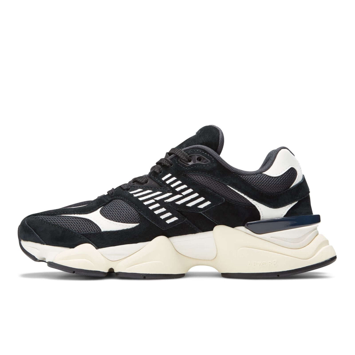 Маратонки New Balance 9060 Black White - U9060AAA – снимка 2