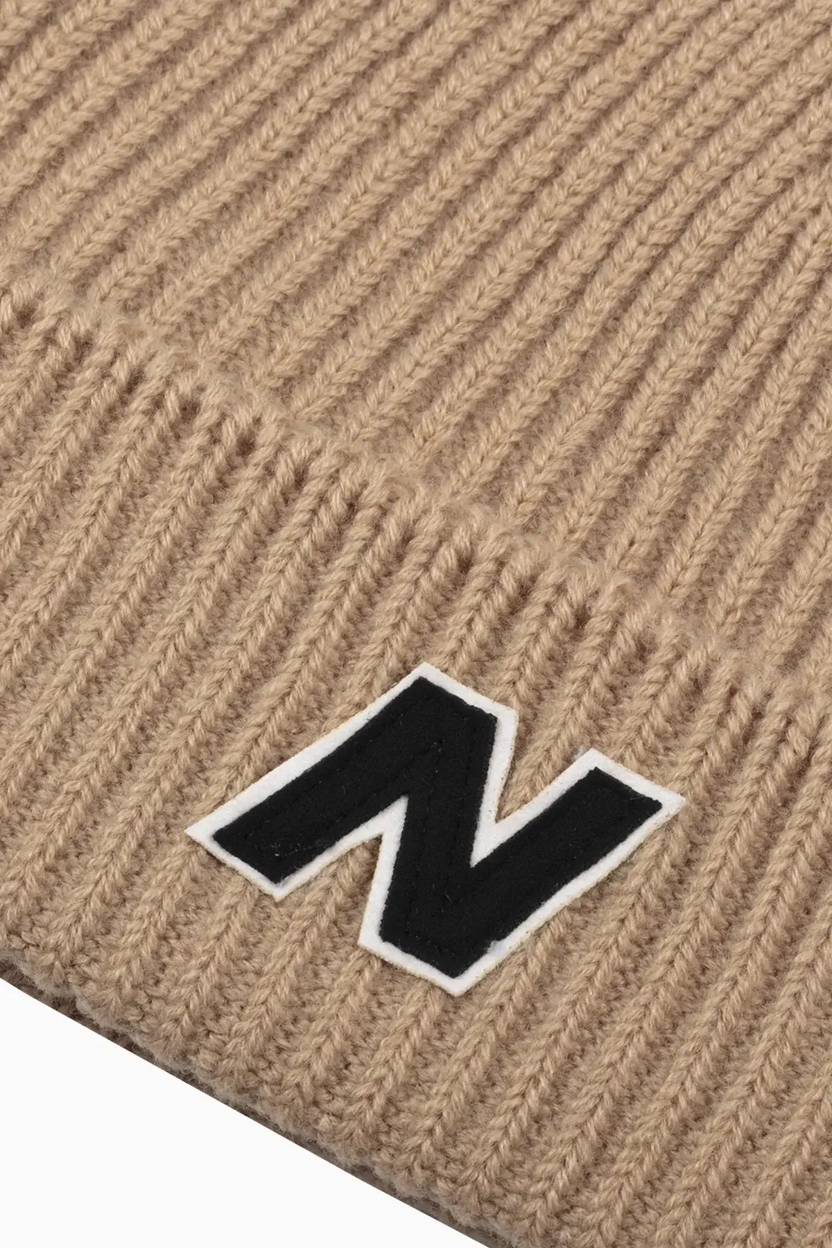Шапка New Balance Winter Watchman (Бежово) - LAH33003 – снимка 3