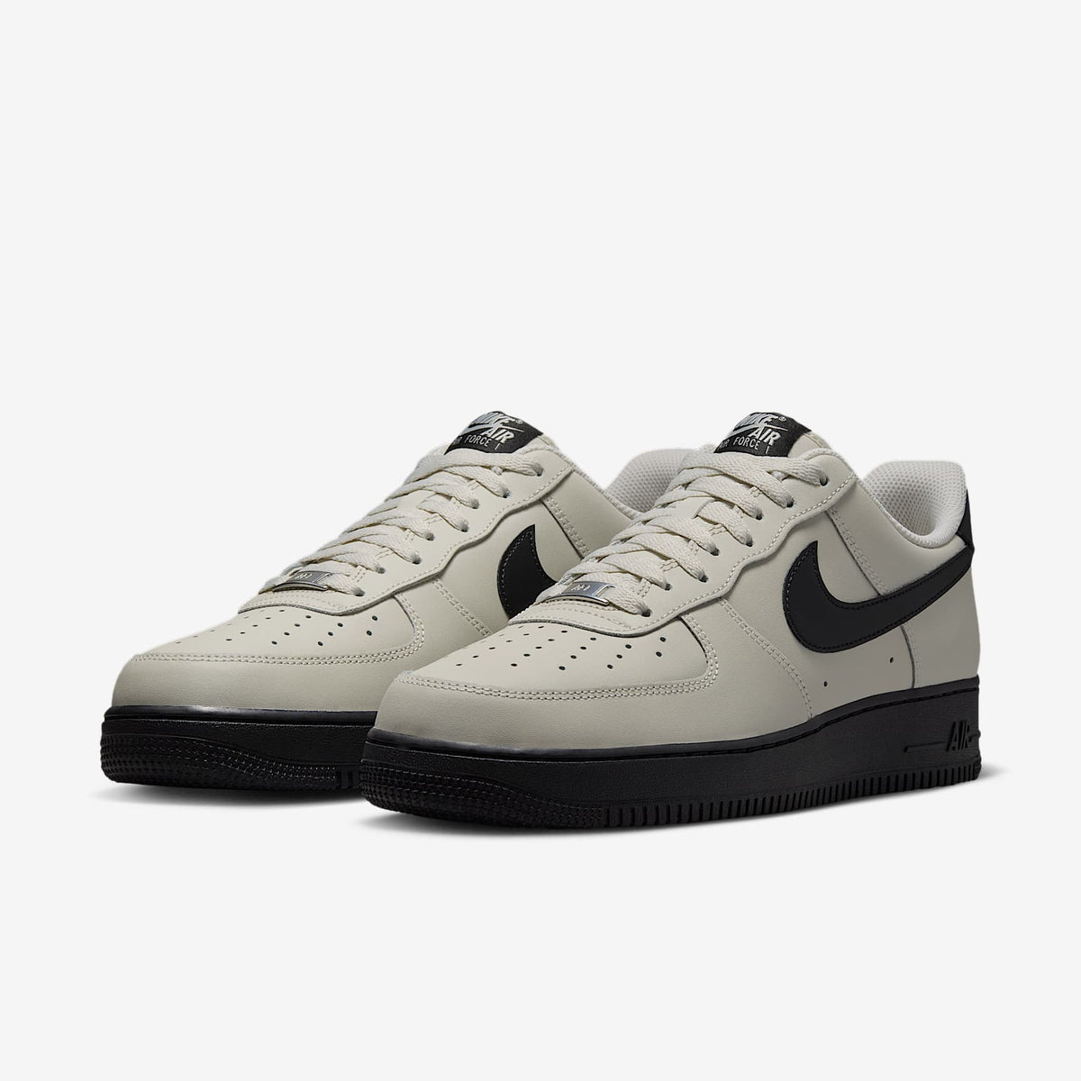 Маратонки Nike Air Force 1 '07 Light Bone Black - FJ4146-005 – снимка 5