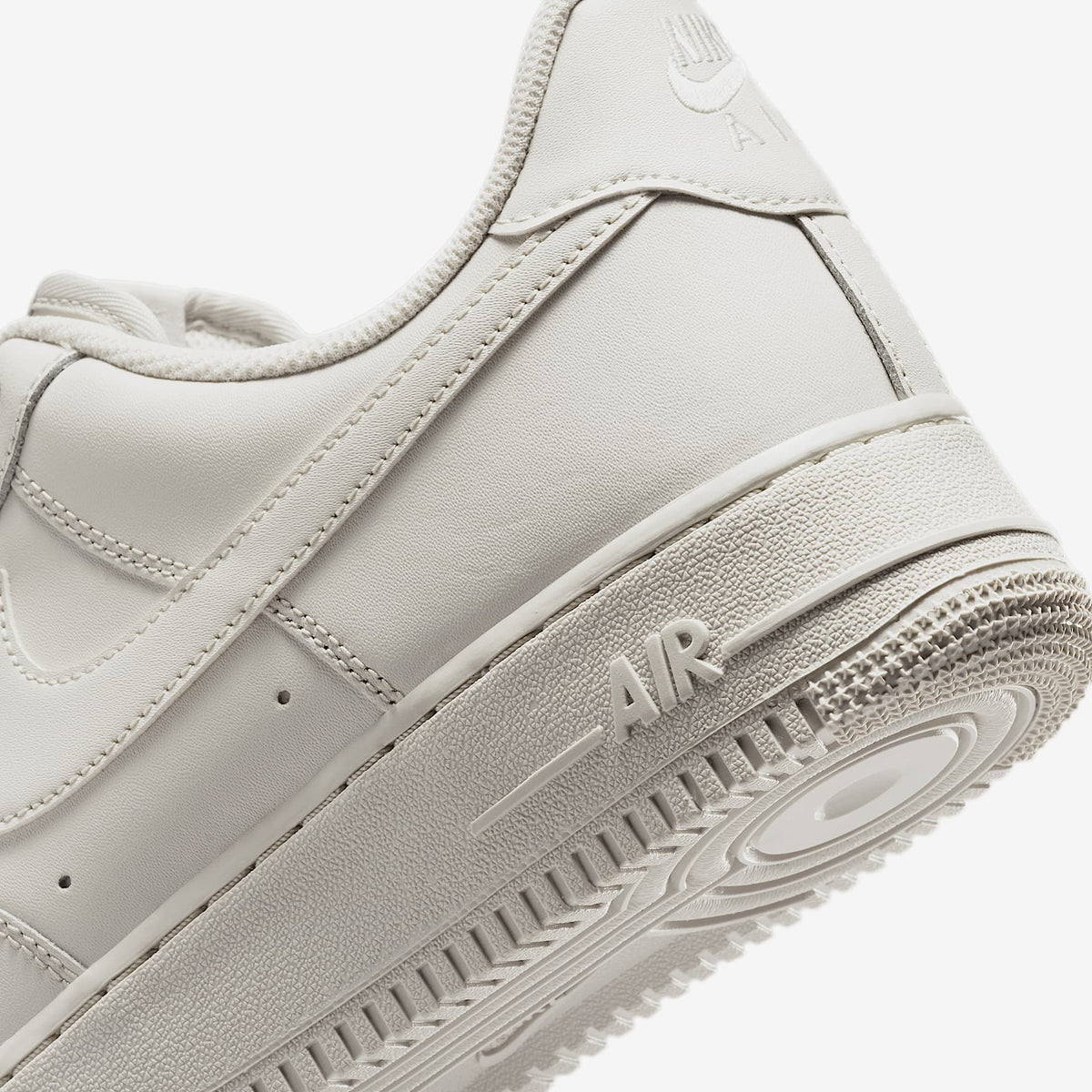 Маратонки Nike Air Force 1 Low '07 College Grey - IH1698-003 – снимка 8