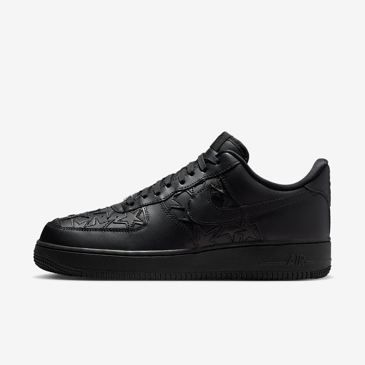 Мъжки маратонки Nike Air Force 1 Low LV8 Triple Black Stars - IM5750-001