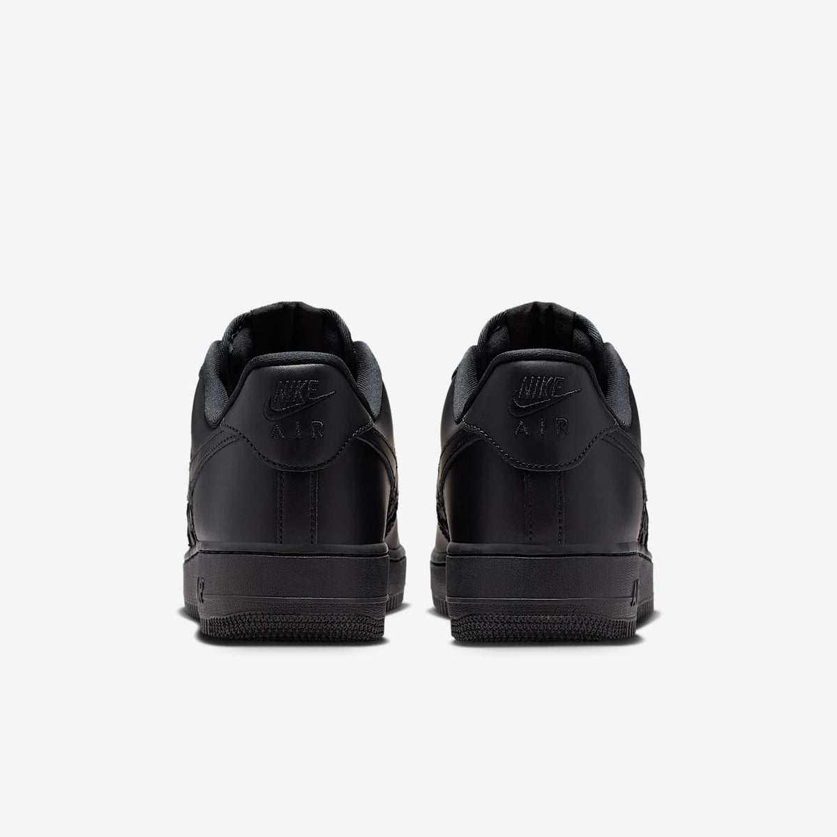 Мъжки маратонки Nike Air Force 1 Low LV8 Triple Black Stars - IM5750-001 – снимка 6