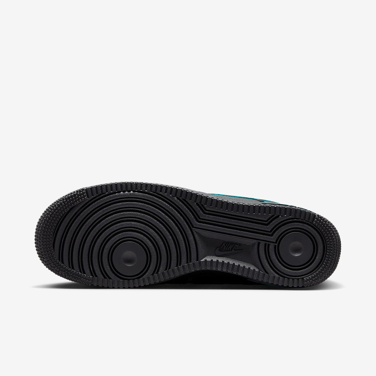 Мъжки маратонки Nike Air Force 1 Low Un-Tiffany - HQ2037-002 – снимка 3
