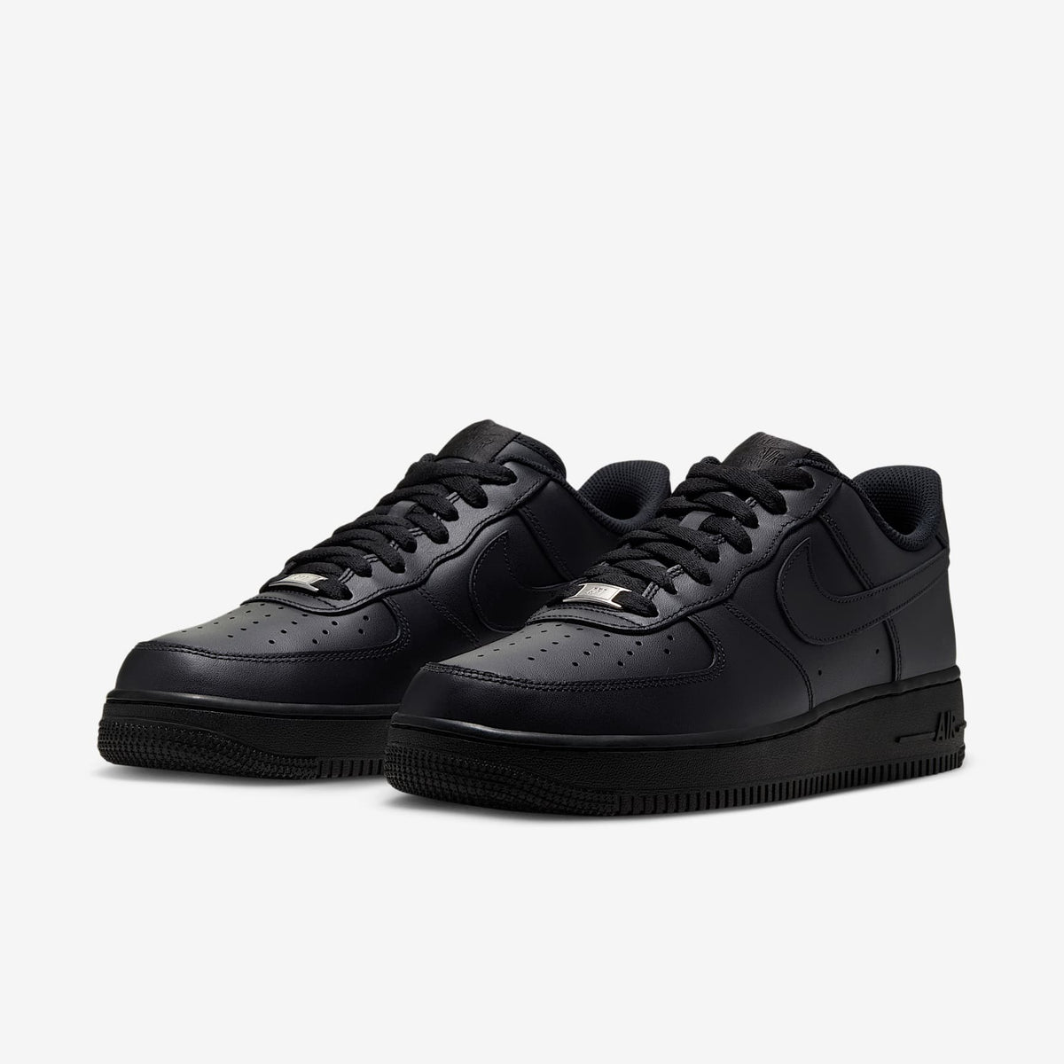 Мъжки маратонки Nike Air Force 1 Triple Black - CW2288-001 – снимка 5