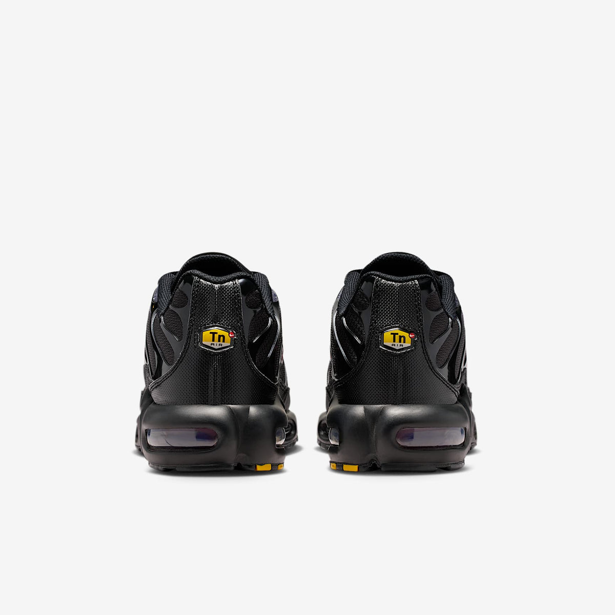 Мъжки маратонки Nike Air Max Plus Black Pencil Point Team Crimson - DM0032-032 – снимка 6