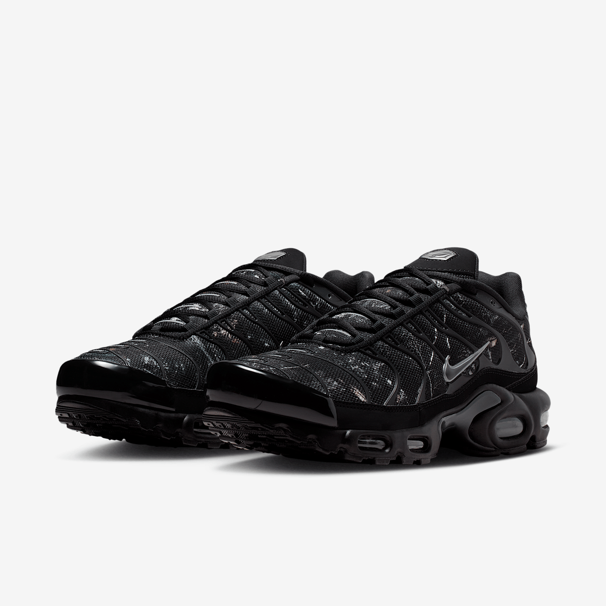Маратонки Nike Air Max Plus TN Black Wood Camo - IQ0301-070 – снимка 5