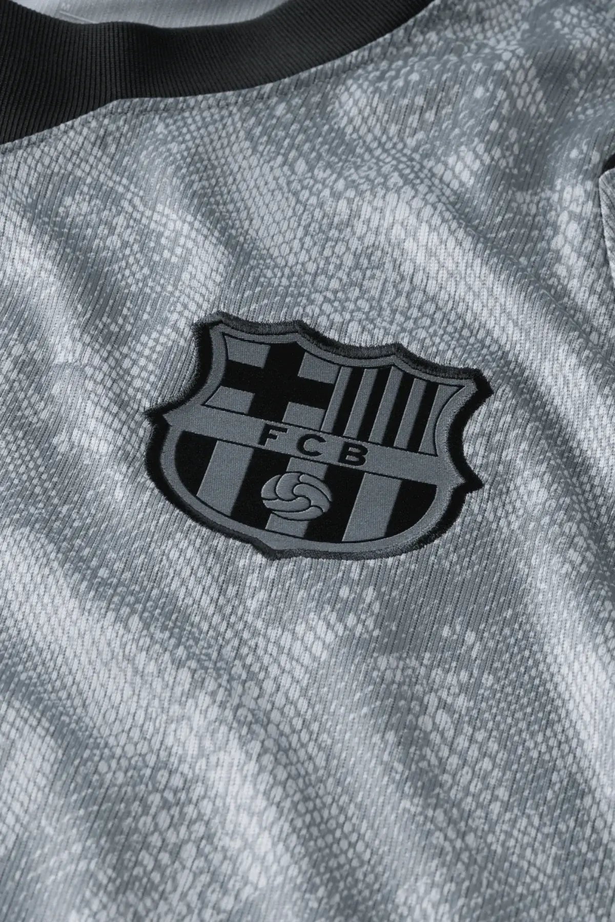 Тениска с дълги ръкави Nike FC Barcelona x Kobe 26/27 Goalkeeper Stadium (Сив) - IO8332-013 – снимка 5