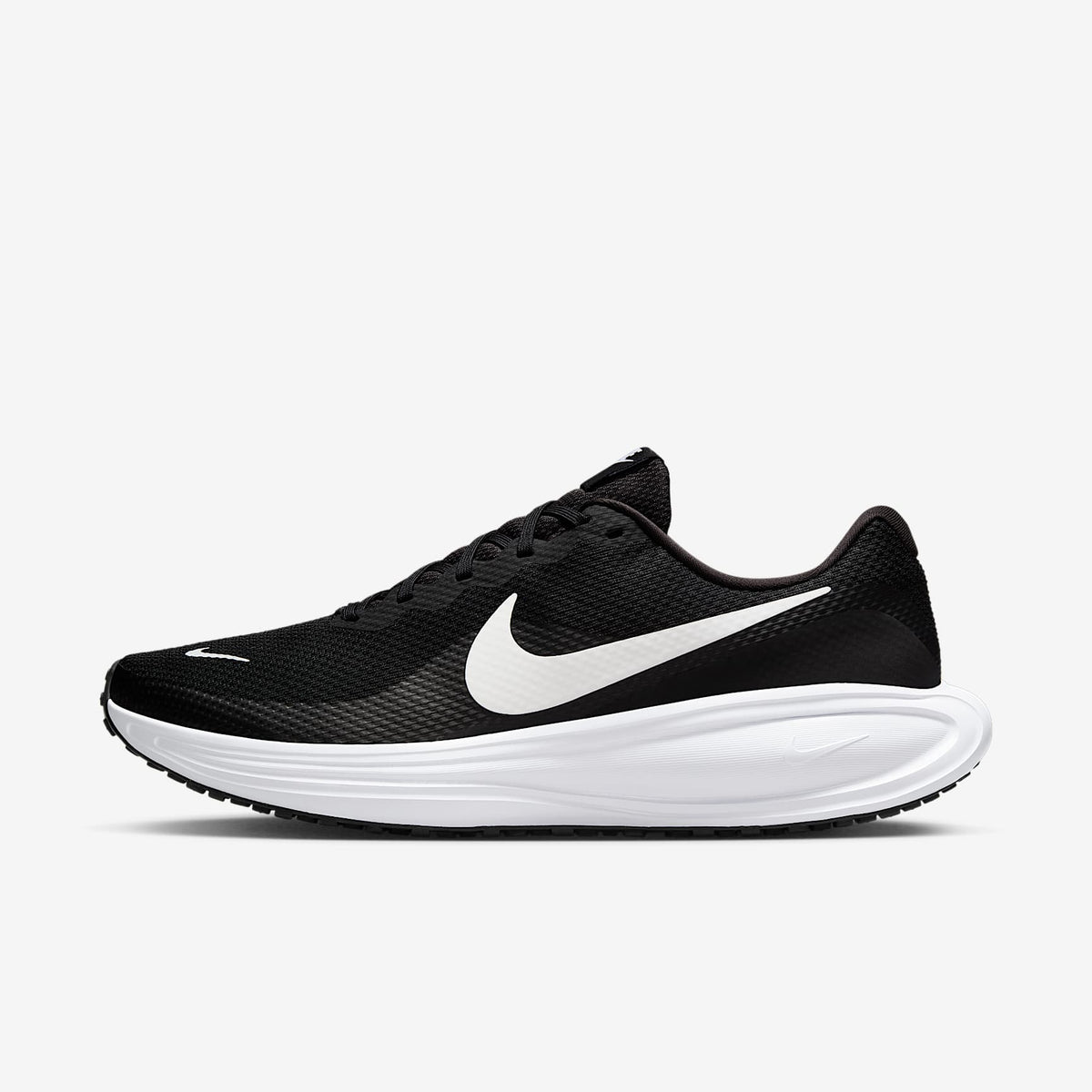 Мъжки маратонки Nike Revolution 8 Black White - HJ9198-003