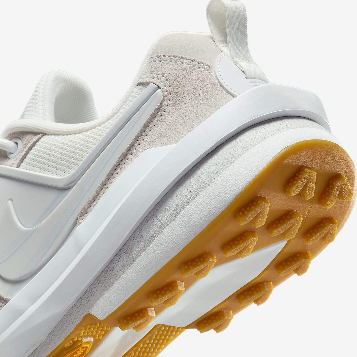 Маратонки Nike Zegamadome SP White x Sacai - HQ8618-100 – снимка 8