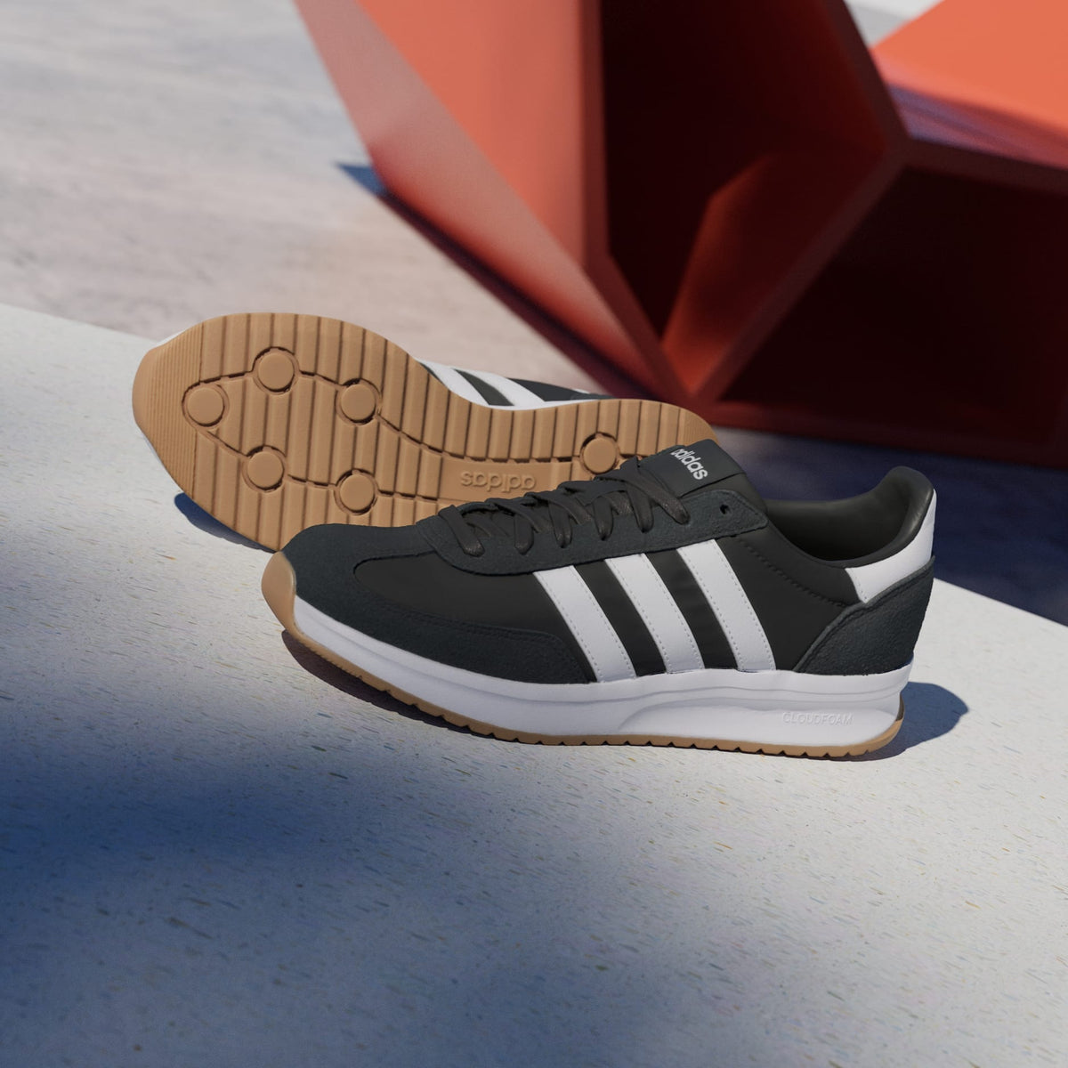 Мъжки маратонки adidas Run 70s 2.0 Core Black Cloud White - IH8585 – снимка 4