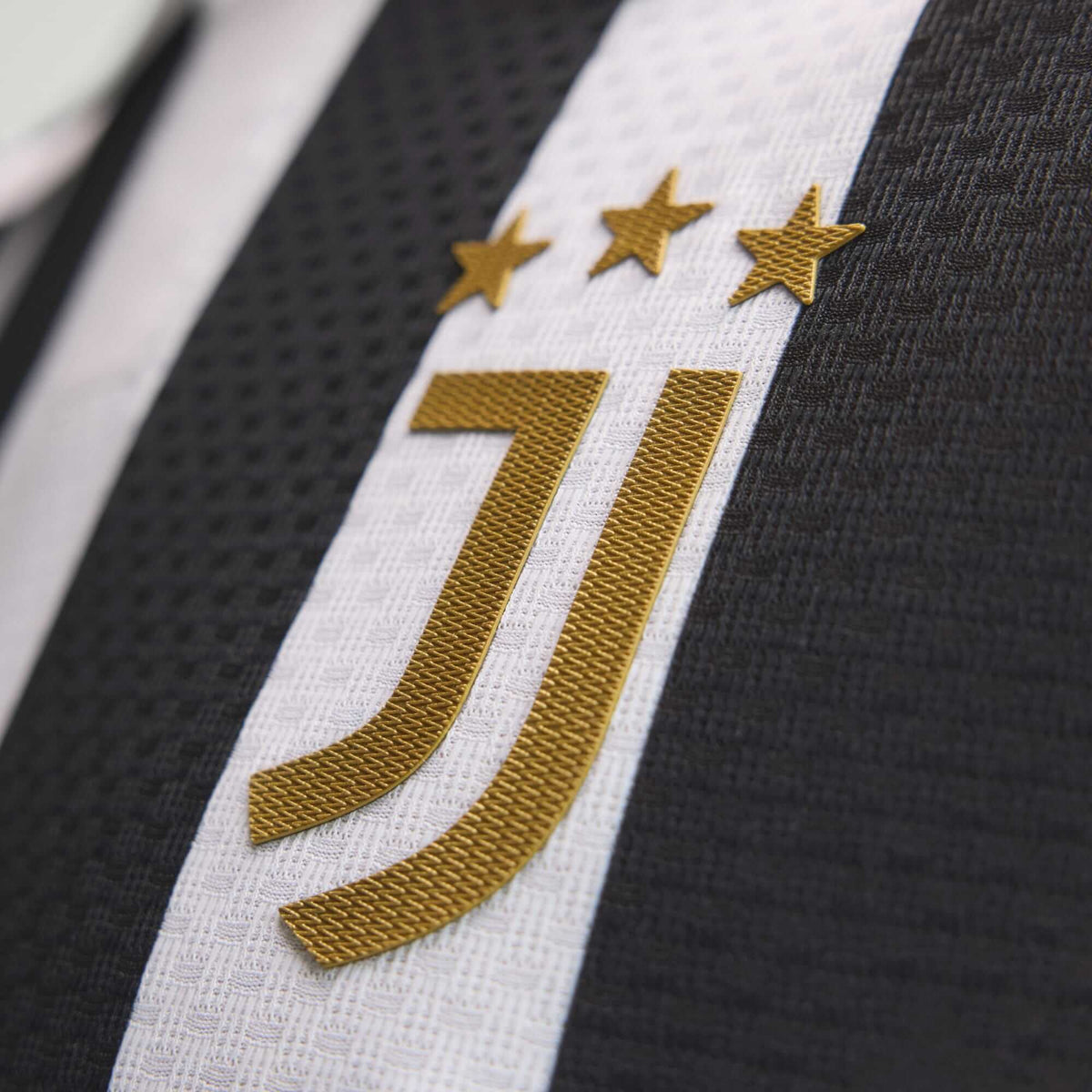 Тениска adidas Juventus FC 26/27 Домакин Authentic - KC2282 – снимка 4
