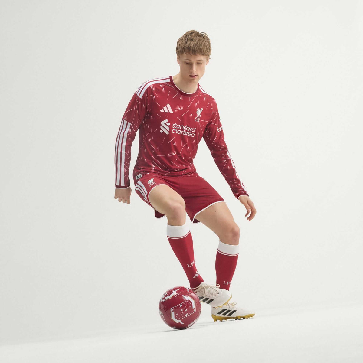 Тениска adidas Liverpool FC 26/27 Домакин Authentic - KB8251 – снимка 11