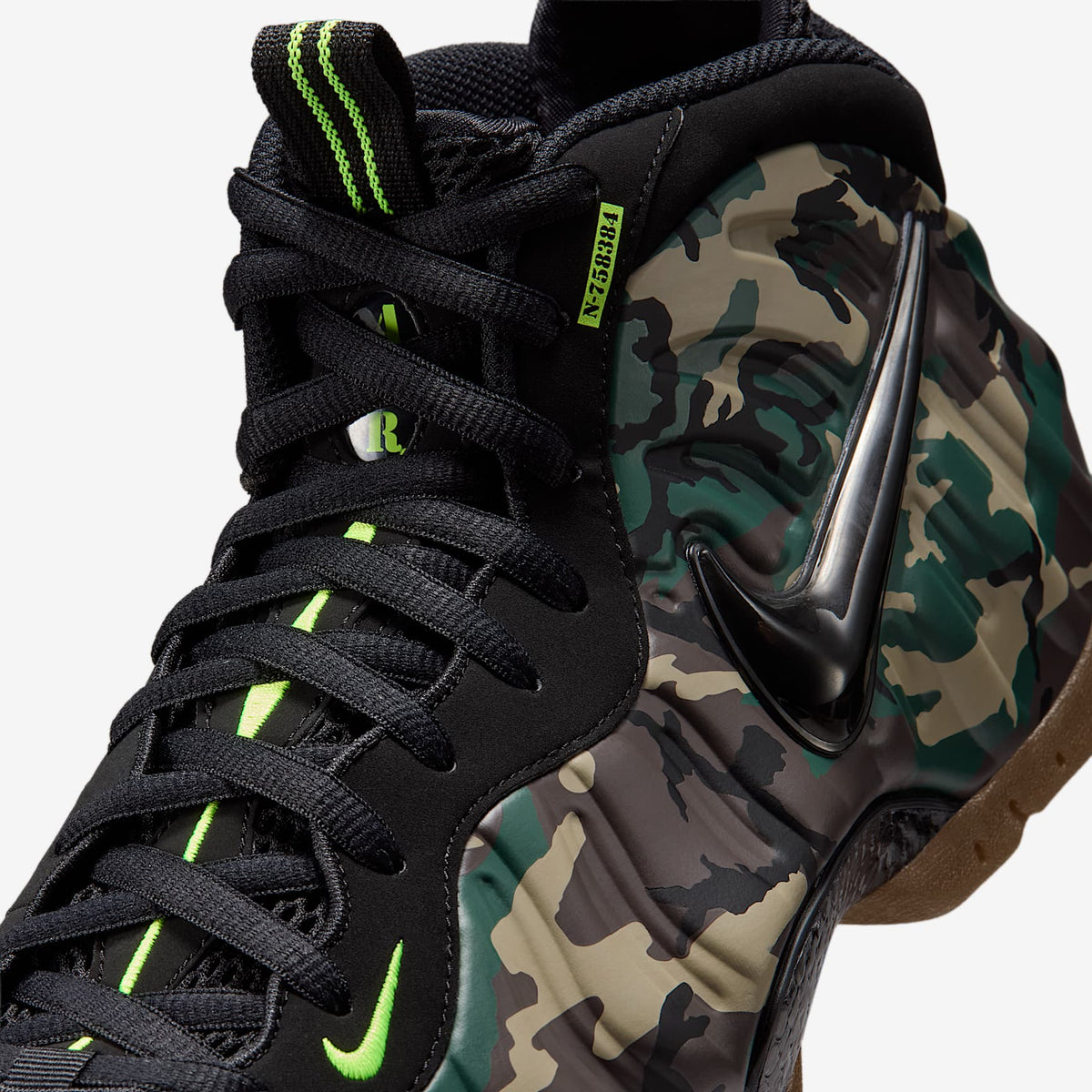 Мъжки маратонки Nike Air Foamposite Pro Army Camo - IM5204-001 – снимка 7