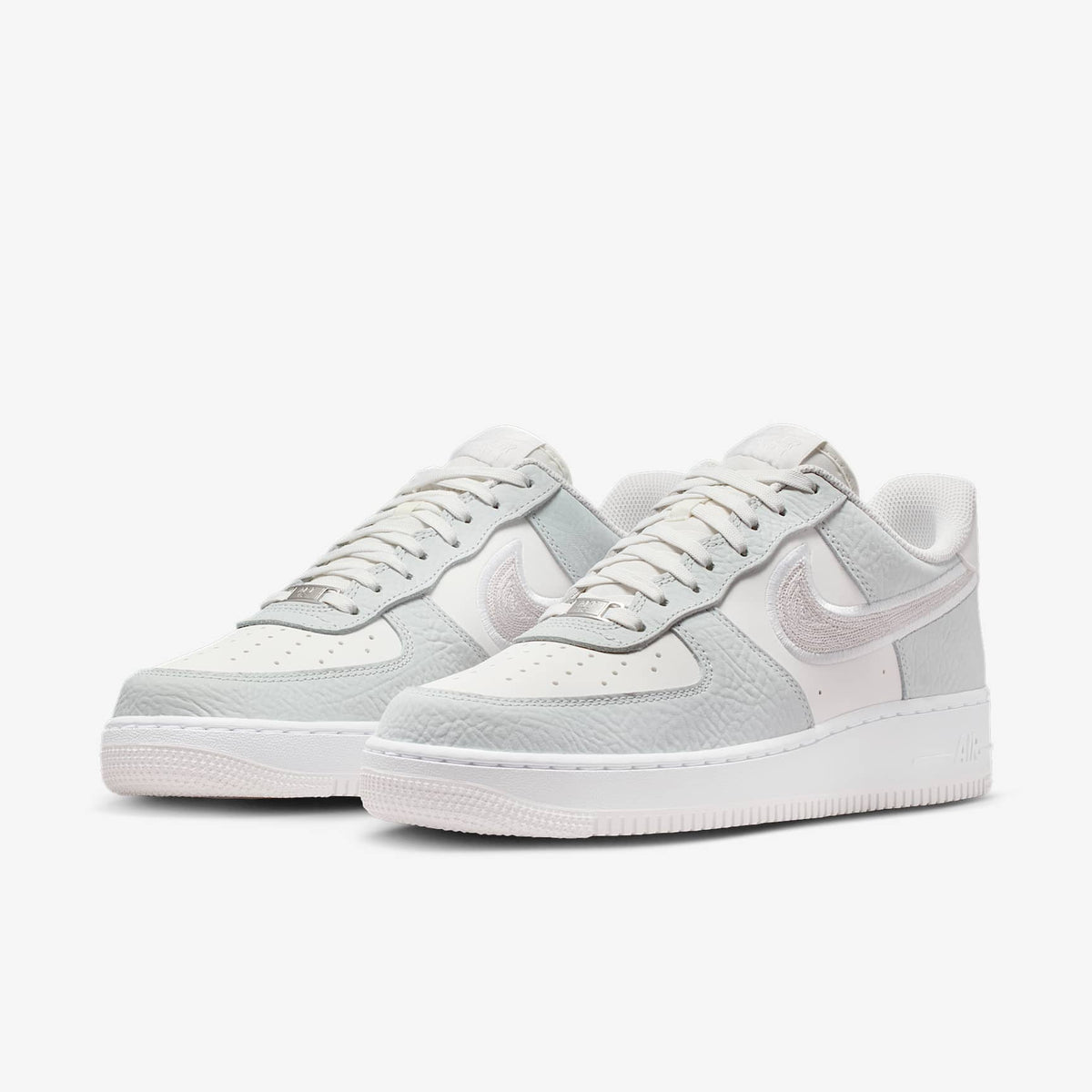 Мъжки маратонки Nike Air Force 1 '07 LV8 Summit White Vast Grey - IB6842-100 – снимка 5