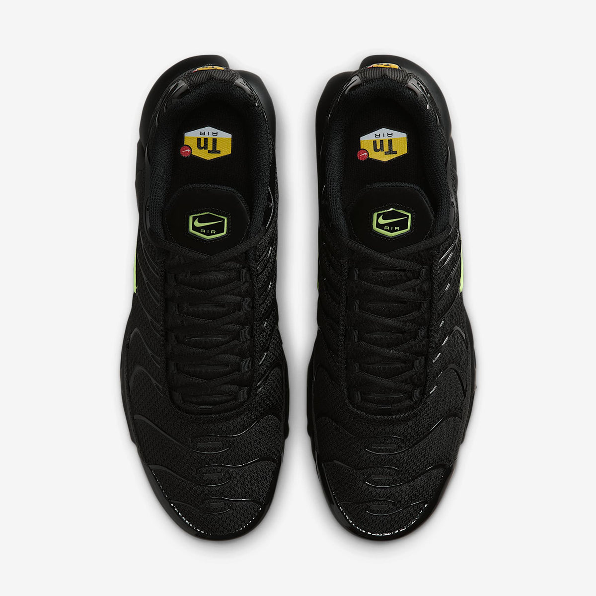 Мъжки маратонки Nike Air Max Plus Black Volt Ice - DM0032-036 – снимка 4