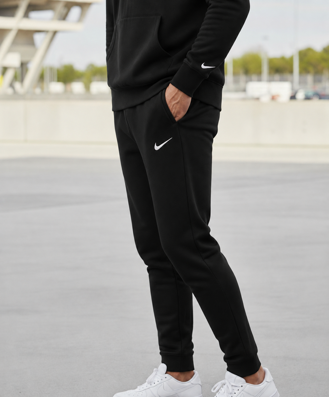 Мъжки спортен екип PARK 26 WINTER HOODY TRACK - IO9035-010/IB1248-010
