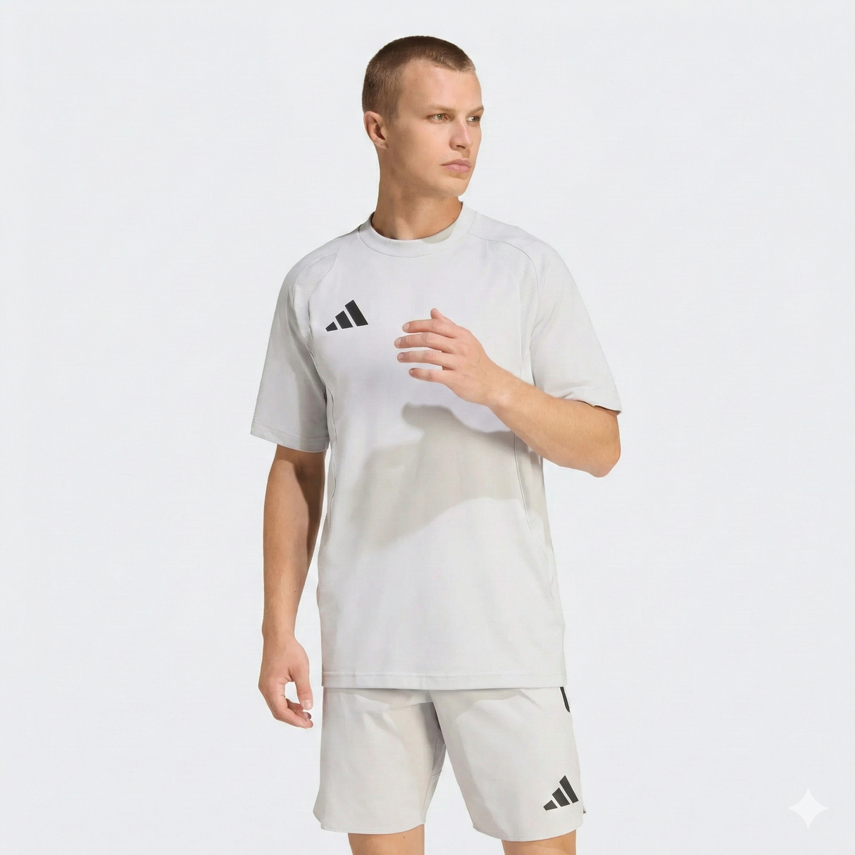Спортен комплект TIRO 26 SET PREMIUM - KD1120 / KE8369