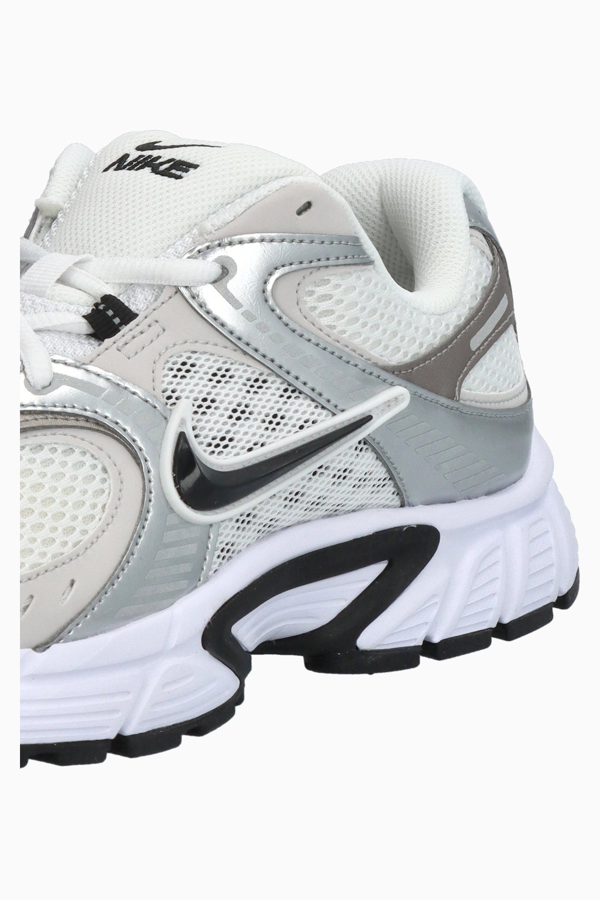 Мъжки маратонки Nike V5 RNR (Сив) - HJ5228-104 – снимка 5