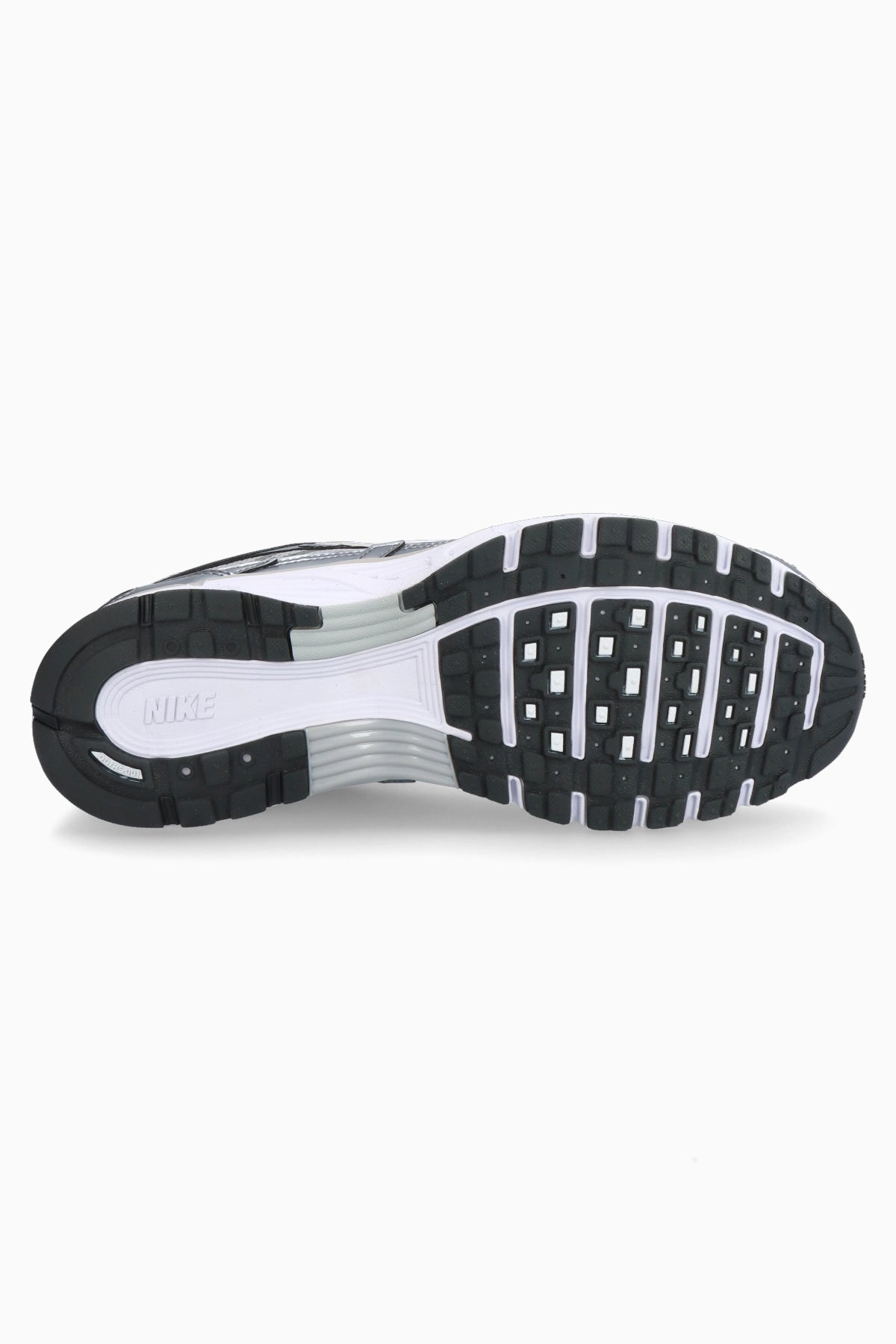 Маратонки Nike P-6000 - IO3496-001 – снимка 4