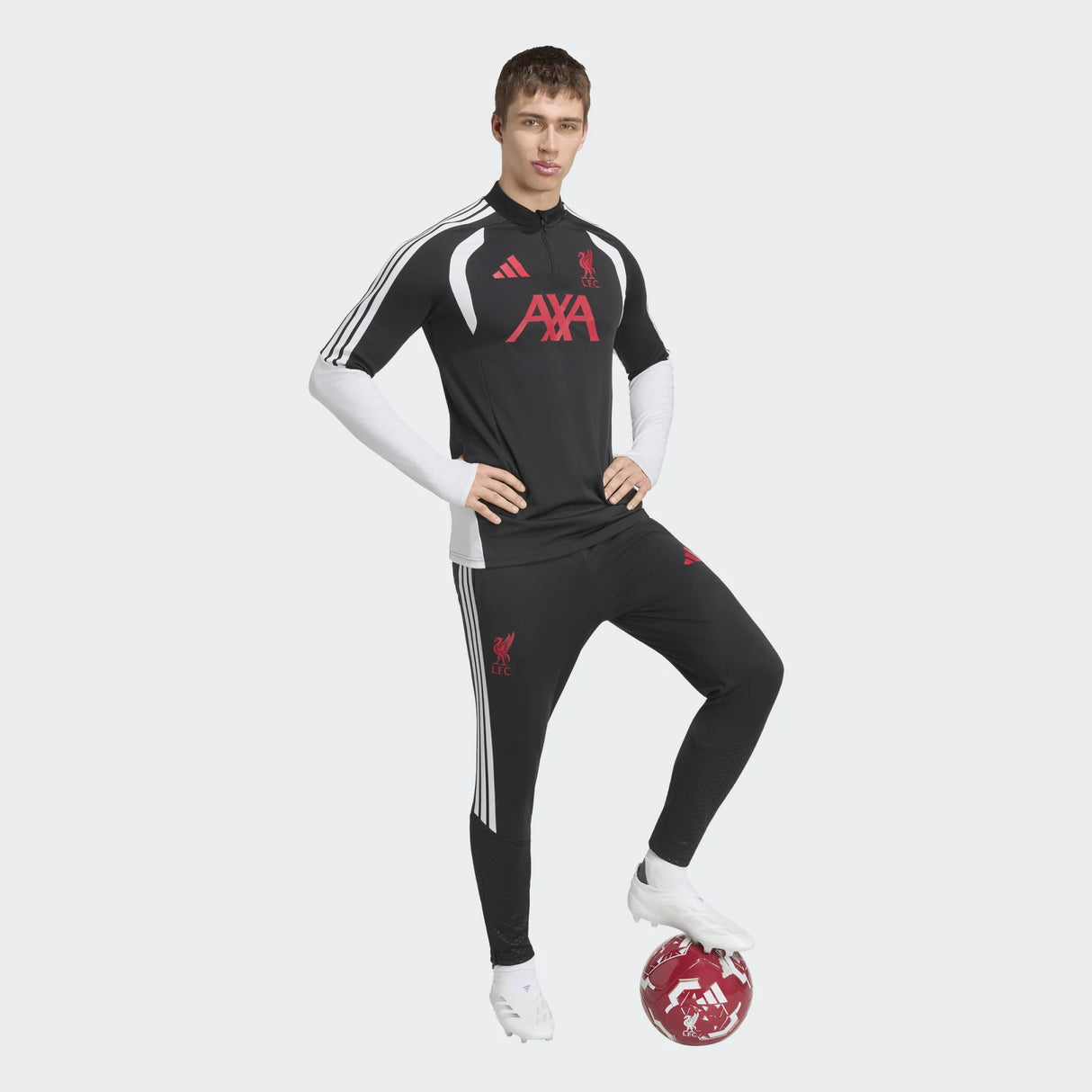 Мъжки спортен екип LIVERPOOL F.C TIRO 26 COMP - KB5774 / KB5741