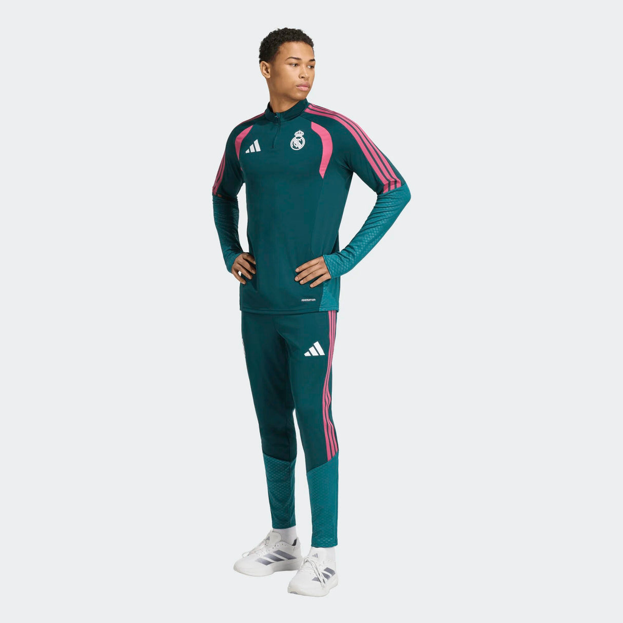 Мъжки спортен екип REAL MADRID CF TIRO 26 COMP - KB6343 / KB6393