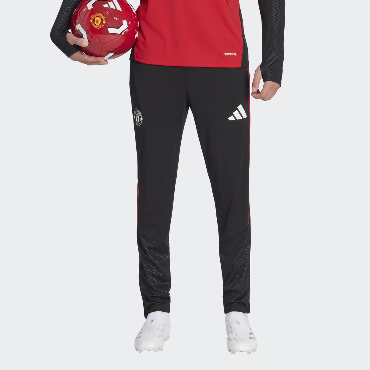 Мъжки спортен екип MAN. UNITED F.C. TIRO 26 COMP - KC4884 / KC4877