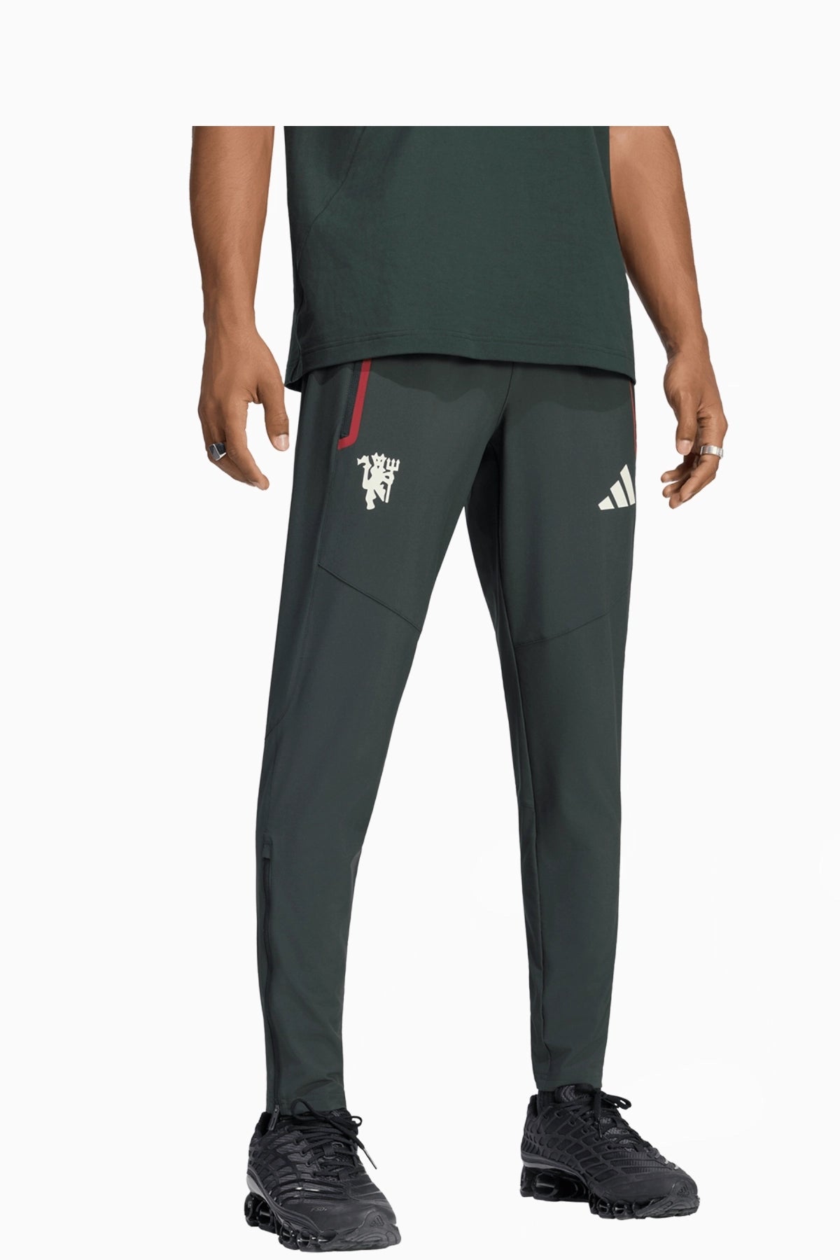 Спортно долнище Manchester United 26/27 Tiro Tech - KH4809