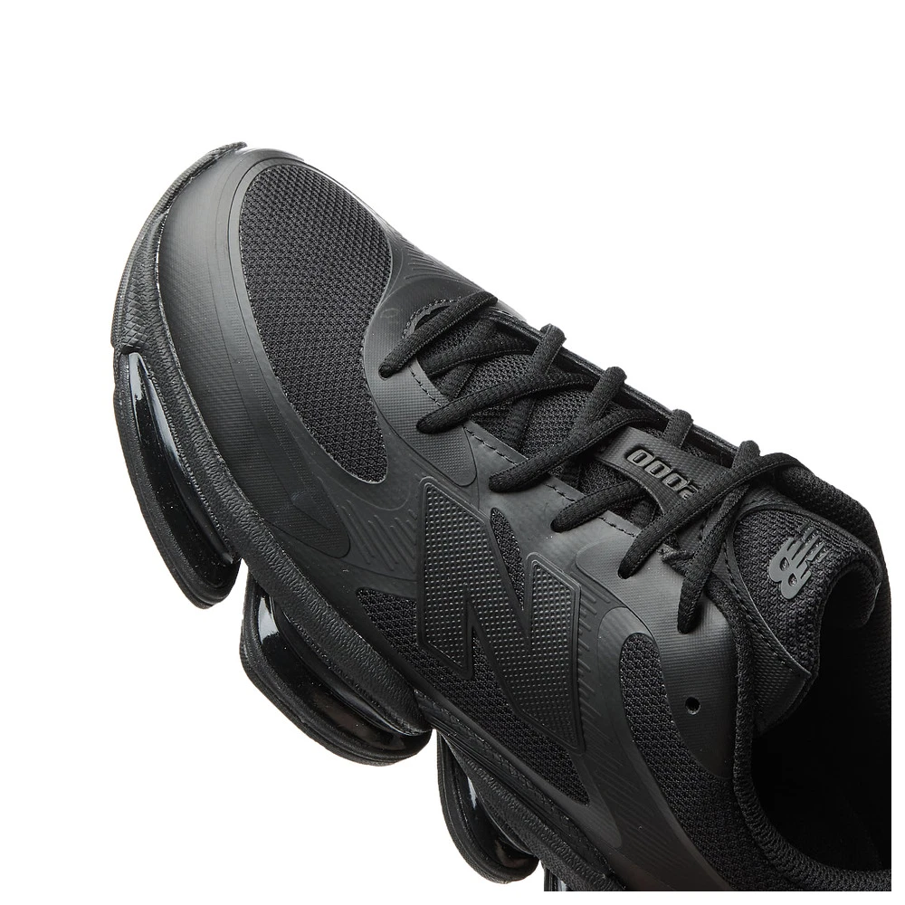 Мъжки маратонки NEW BALANCE ABZORB - U20005LO