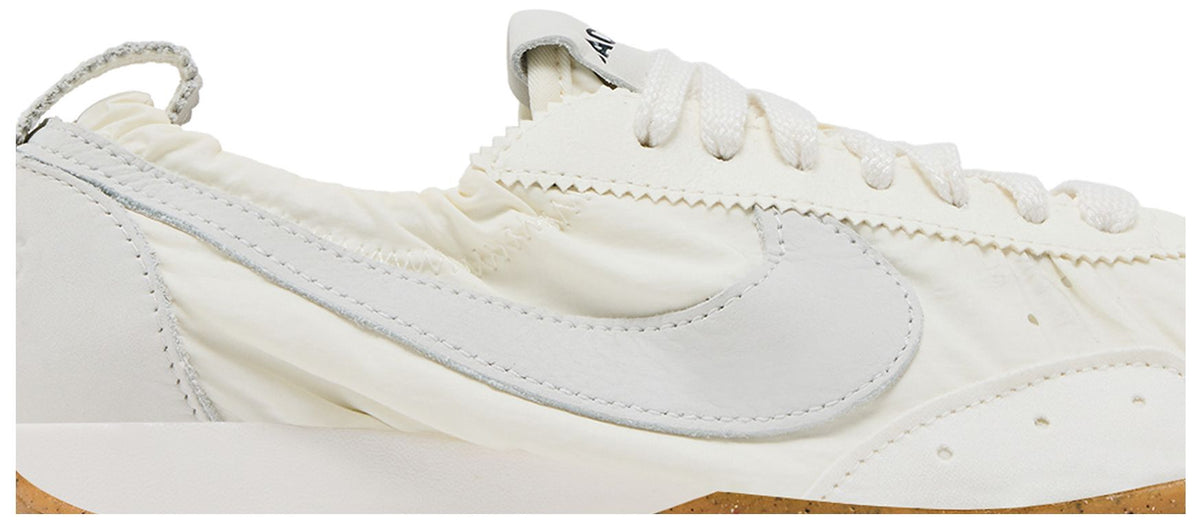 Маратонки Nike Moon Shoe SP x Jacquemus Soft Pearl - HV8547-002 – снимка 3