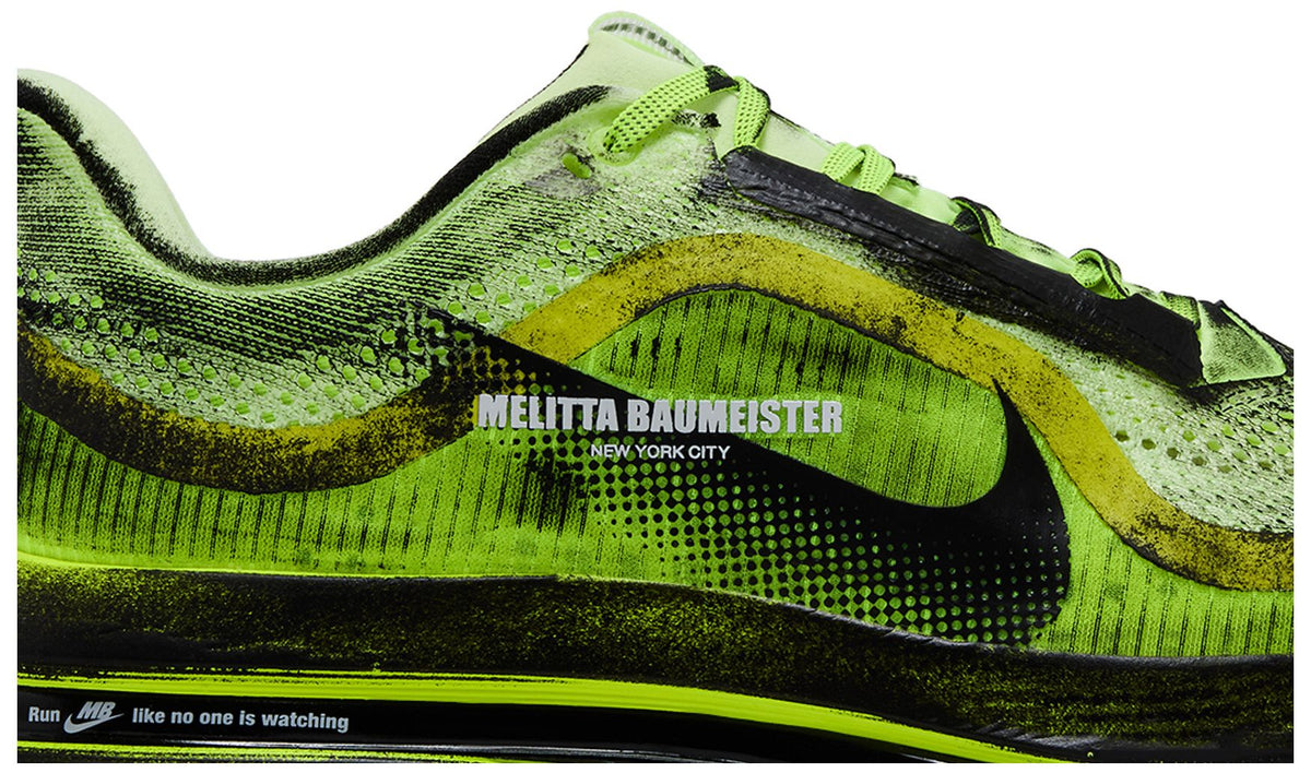 Маратонки Nike Pegasus Premium x Melitta Baumeister Volt - IQ7336-700 – снимка 3