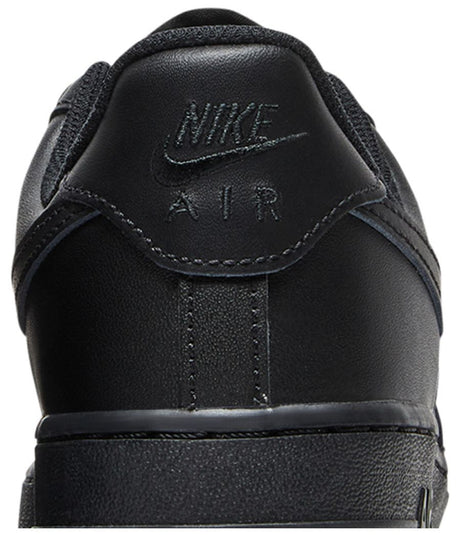 Маратонки Nike Air Force 1 '07 Triple Black - DD8959-001 – снимка 8