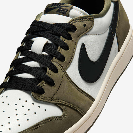 Мъжки маратонки Nike Air Jordan 1 Retro Low Medium Olive Summit White Sail Black - HQ6998-200 – снимка 7
