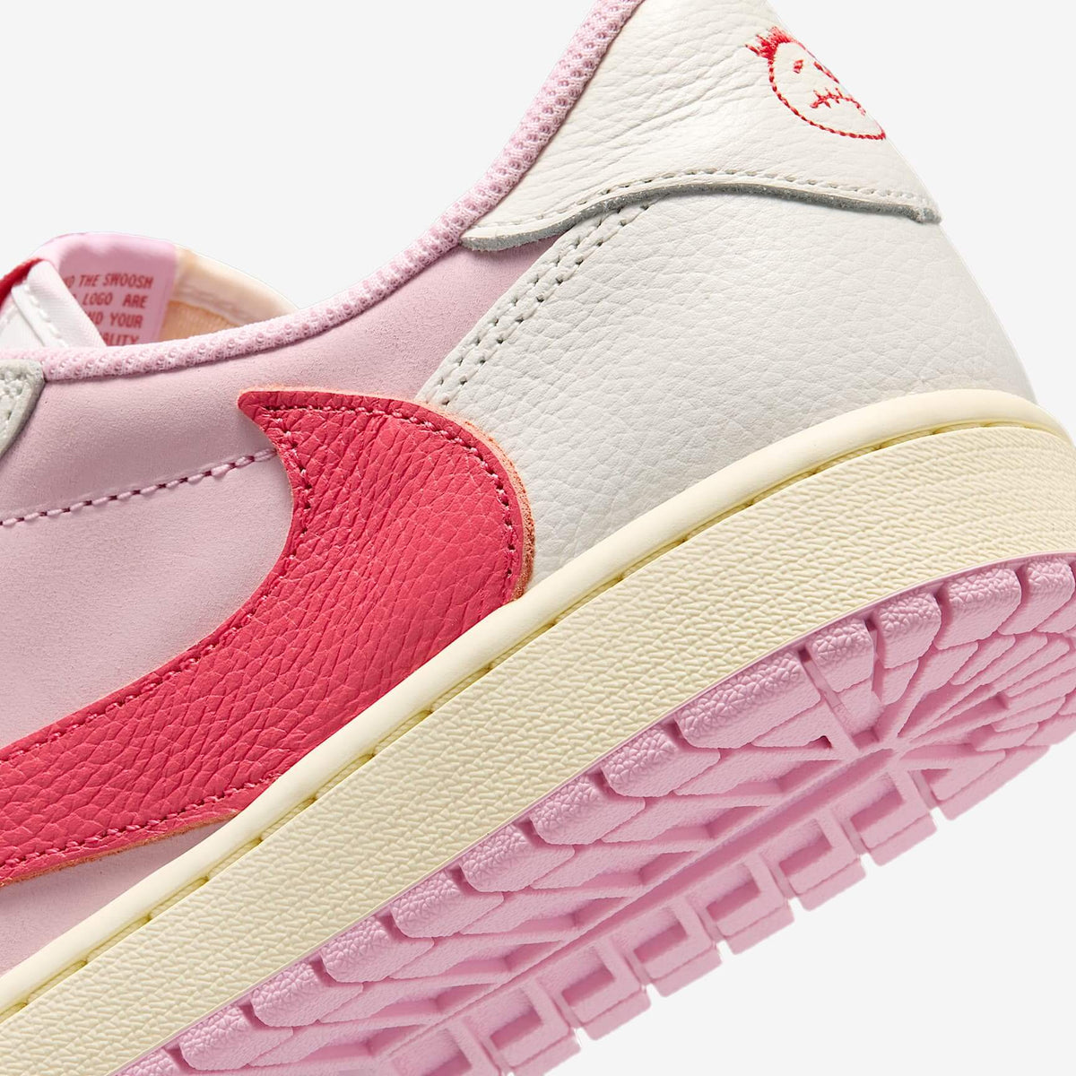 Мъжки маратонки Nike Air Jordan 1 Retro Low OG SP Travis Scott Sail Tropical Pink - IQ7604-101 – снимка 8
