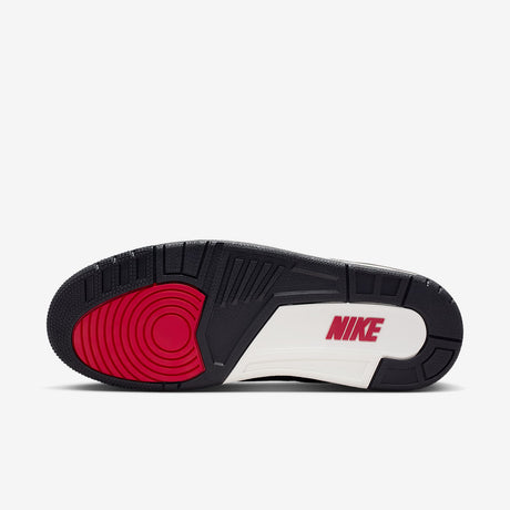 Мъжки маратонки Air Jordan 3 Retro Levi's Indigo - IH7959-400 – снимка 3