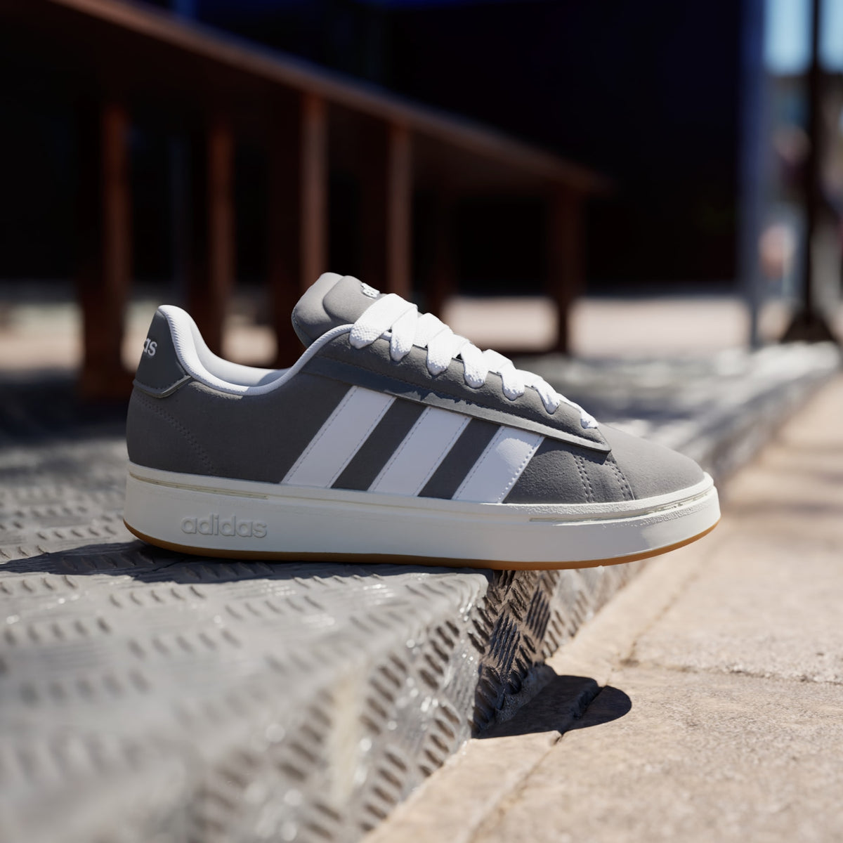 Мъжки маратонки adidas Grand Court Alpha Grey White - JR0542 – снимка 3