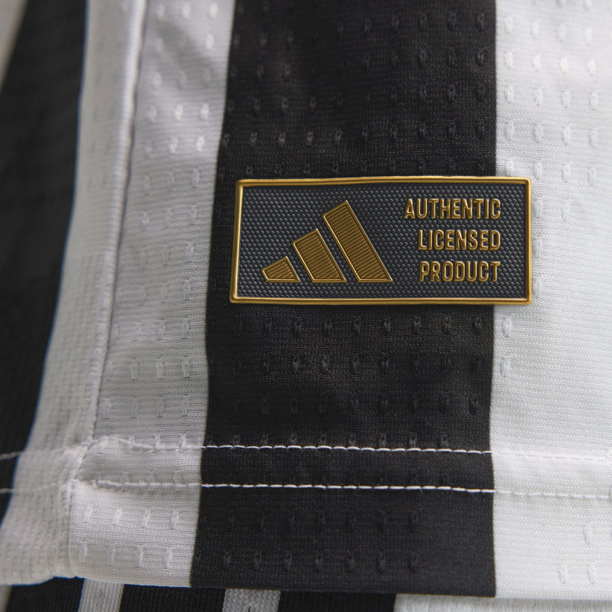 Тениска Juventus FC 26/27 като Домакин Authentic (Бяла) - KC2282