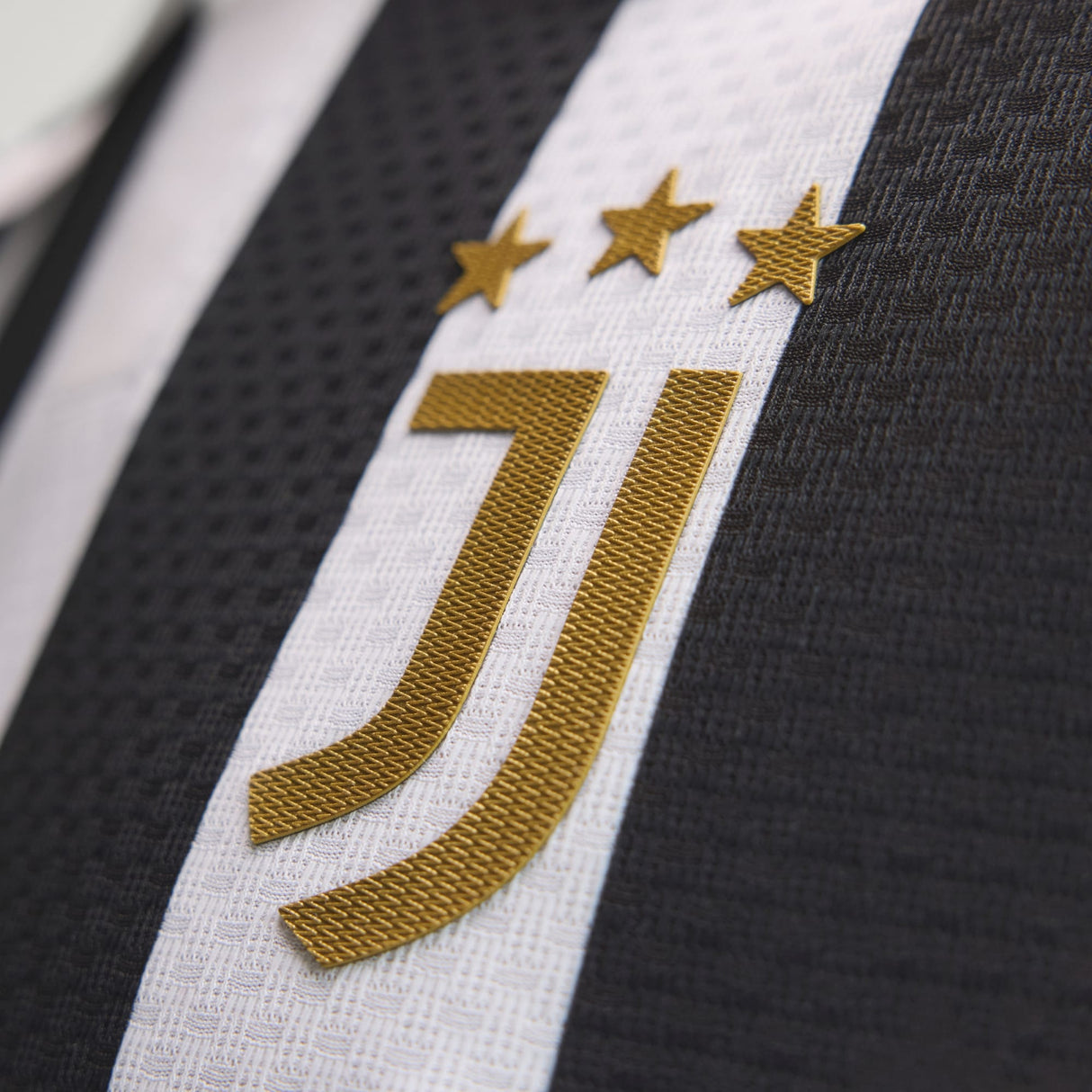 Тениска Juventus FC 26/27 като Домакин Authentic (Бяла) - KC2282