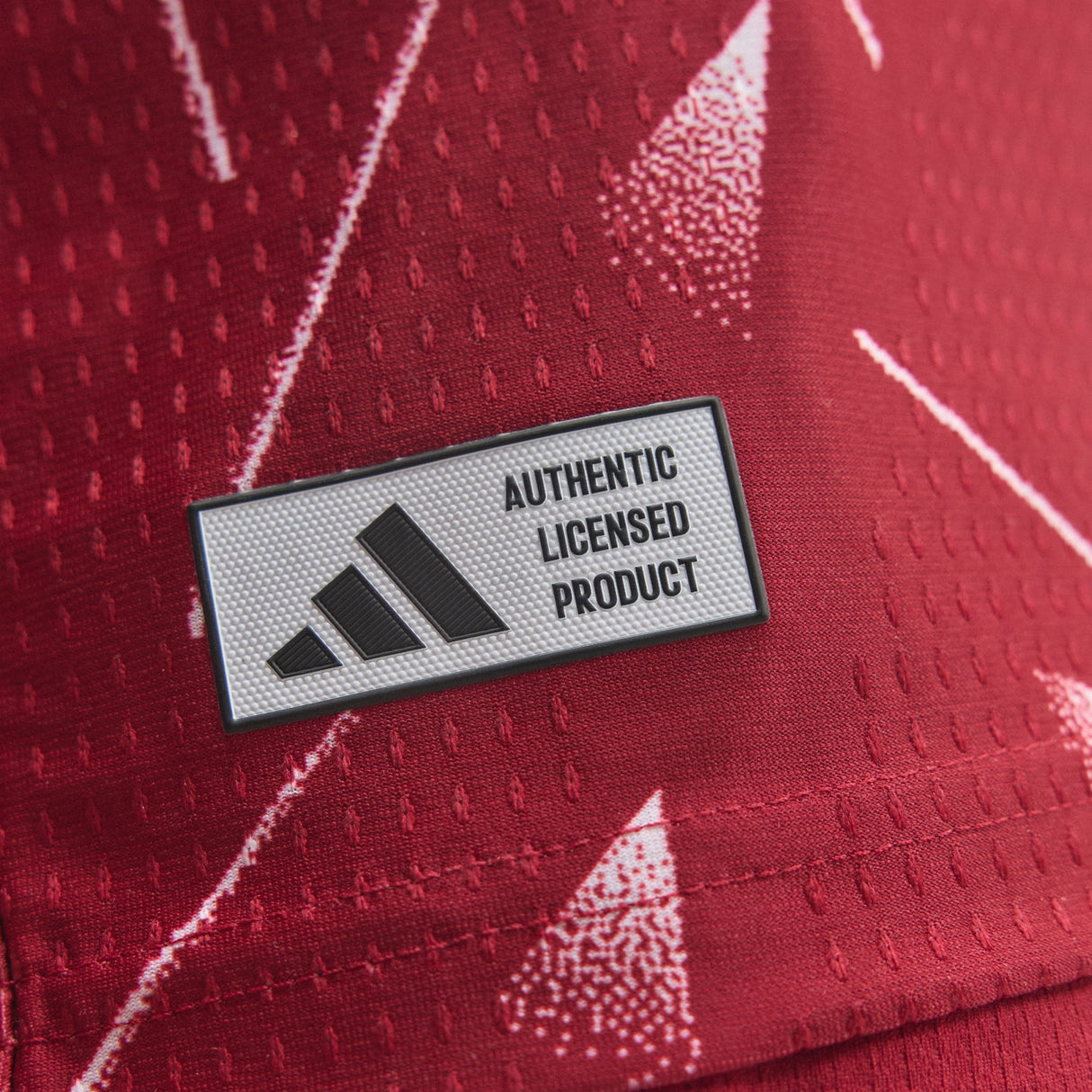 Тениска Liverpool FC 26/27 като Домакин Authentic (Кларет) - KB8251