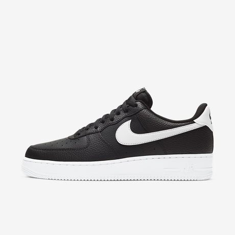 Мъжки маратонки Nike Air Force 1 Low '07 Black White Pebbled Leather - CT2302-002