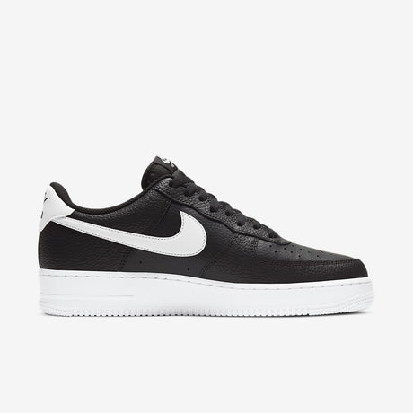 Мъжки маратонки Nike Air Force 1 Low '07 Black White Pebbled Leather - CT2302-002 – снимка 3