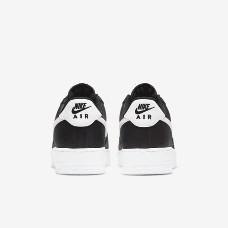 Мъжки маратонки Nike Air Force 1 Low '07 Black White Pebbled Leather - CT2302-002 – снимка 6