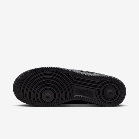 Мъжки маратонки Nike Air Force 1 Low LV8 Triple Black Stars - IM5750-001 – снимка 2