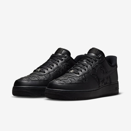 Мъжки маратонки Nike Air Force 1 Low LV8 Triple Black Stars - IM5750-001 – снимка 5
