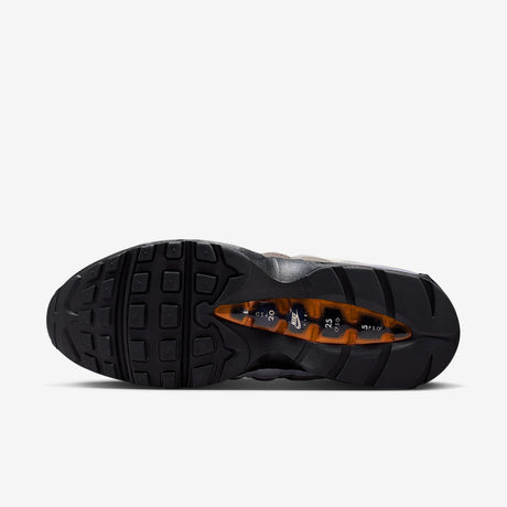 Мъжки маратонки Nike Air Max 95 Premium Greedy - IM2211-001 – снимка 2