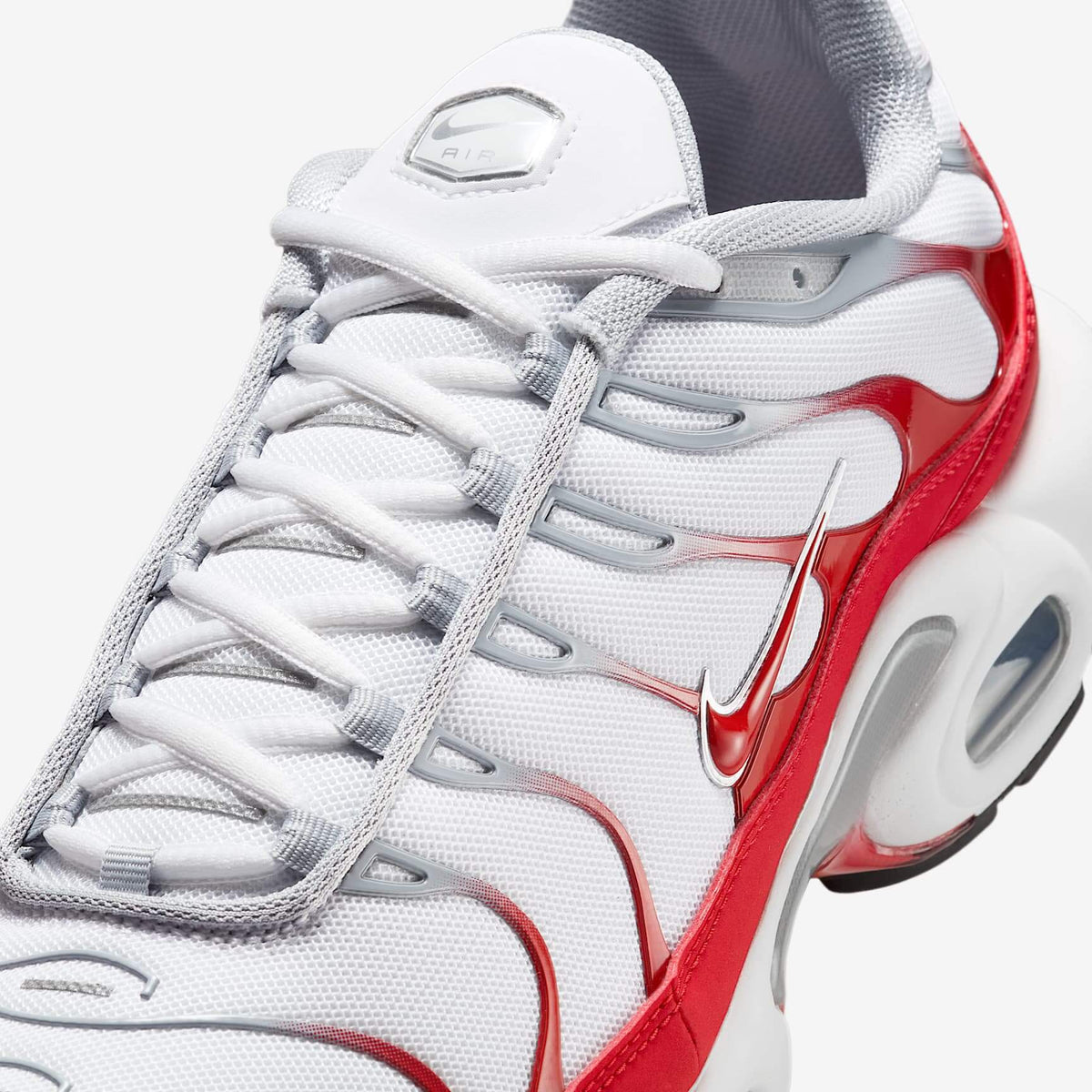 Мъжки маратонки Nike Air Max Plus White University Red Wolf Grey - IF6224-101 – снимка 7