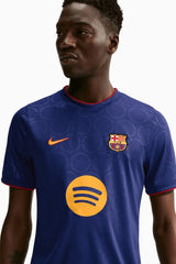 Тениска Nike FC Barcelona 26/27 Pre-Match (Тъмносин) - II6704-498 – снимка 3